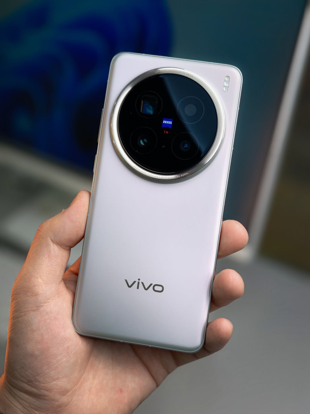 pixelbek.kg-20260203-0593 Vivo X200 Pro – 12GB / 256GB (Like New, Complete Set) - Image 1