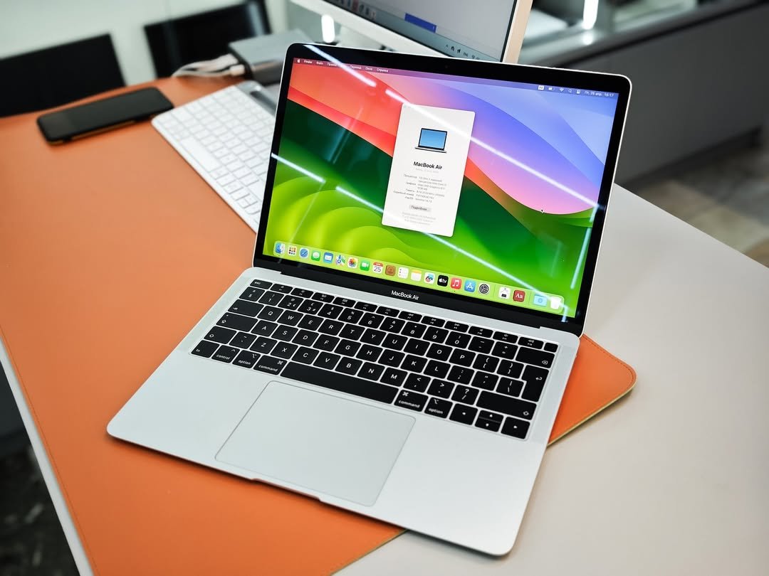 pixelbek.kg-20260210-0138 MacBook Air – Intel Core i5, 8GB / 128GB (Used, Perfect Condition, Complete Set) - Image 1